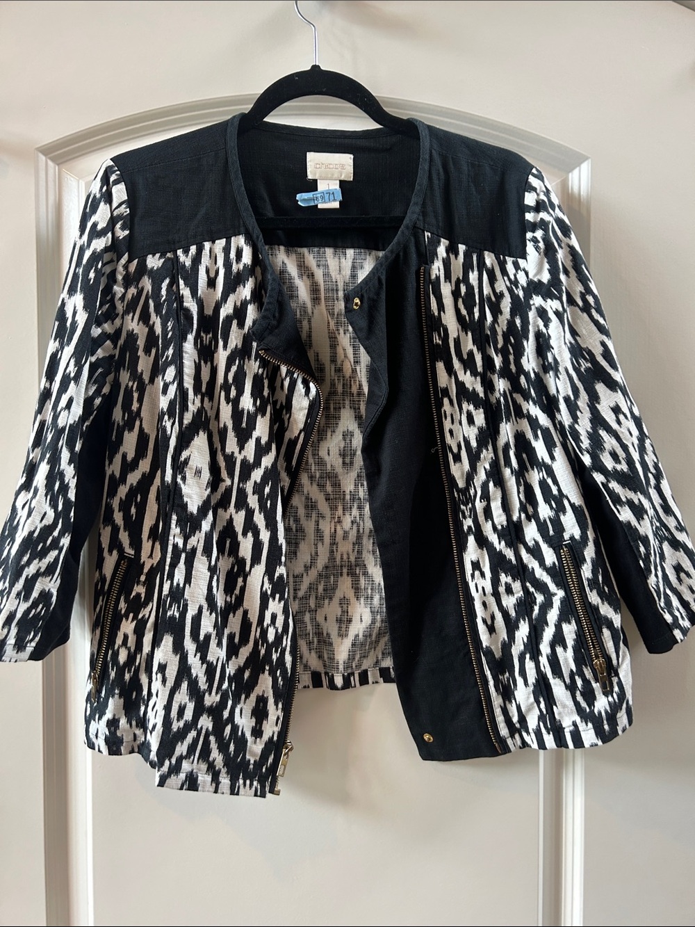 Chico's Black and White Patterned Zip-Front Blazer